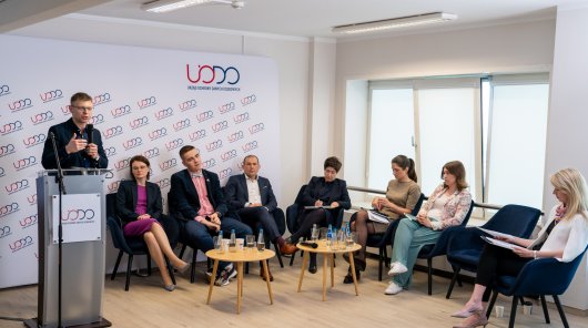 Zdjęcie uczestników konferencji 