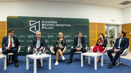 Zdjęcie z "UODO na Kongresie Bezpieczeństwo Polski"