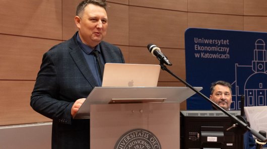 Zdjęcie z IV konferencji naukowej „Bezpieczeństwo informacji w organizacji i jej zasobów”