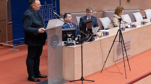 Zdjęcie z IV konferencji naukowej „Bezpieczeństwo informacji w organizacji i jej zasobów”