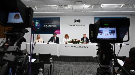 zdjęcie - 10 kwietnia 2026 r. w warszawskiej siedzibie Polskiej Agencji Prasowej odbyła się debata poświęcona premierze raportu „Mapa źródeł danych medycznych w Polsce”