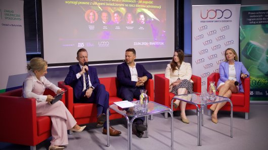 zdjęcie z 23 czerwca w Białymstoku, gdzie odbyło się kolejne seminarium organizowane wspólnie przez Urząd Ochrony Danych Osobowych oraz Zakład Ubezpieczeń Społecznych
