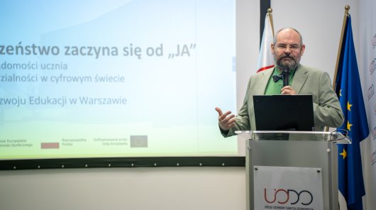 zdjęcie z konferencji „Uczeń, dane osobowe, technologia. Jak budować bezpieczną i odporną cyfrowo szkołę?,” która odbyła się 27 i 28 października 2026 r.